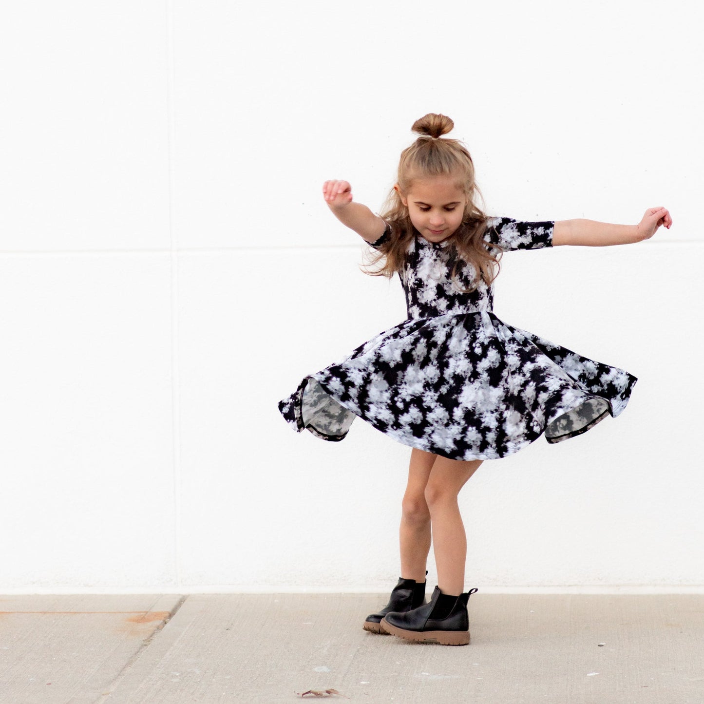 MID SLEEVE TWIRL DRESS- Black Tie Dye